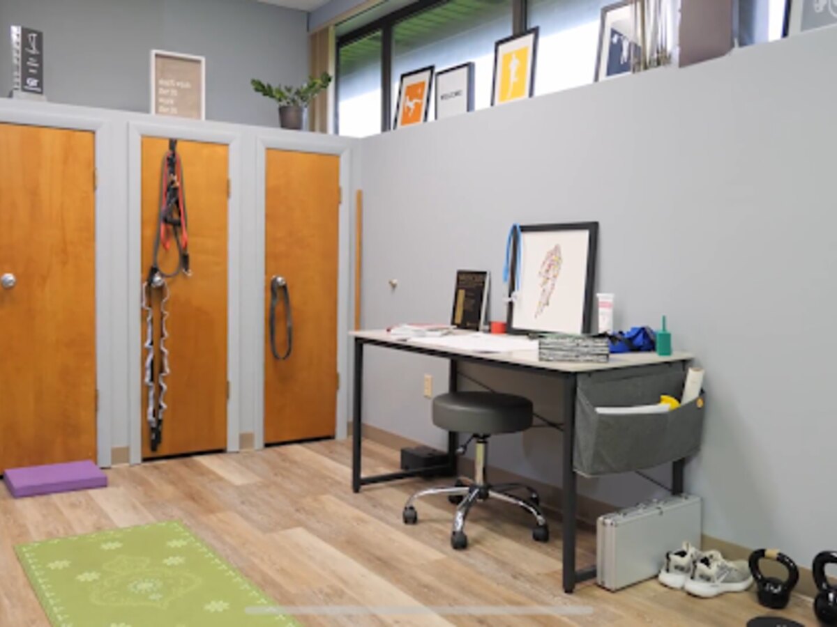 In-Clinic Sessions at AMW Physical Therapy in Pawling, NY